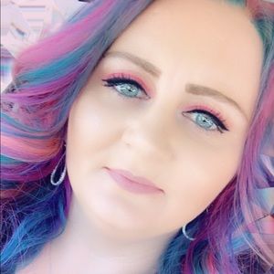 Meet your Posher, Jodi